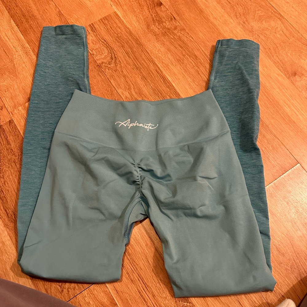 Alphalete amplify leggings